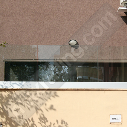 Парапет за тераса